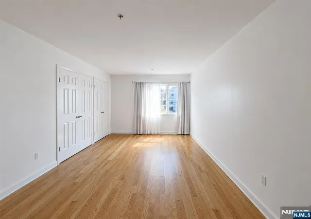 5th image of 1309 15Th St, Fort Lee, NJ 07024 | MLS# 26031137