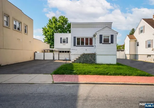 Photo 2 of Land for sale at 79 Moonachie Rd, Moonachie, NJ 07074 | MLS# 26031146 | Listing updated on 2026-08-23