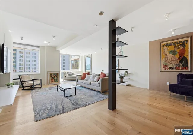 Photo 3 of Condo for sale at 1008 Hudson Park, Edgewater, NJ 07020 | MLS# 26031149 | Listing updated on 2026-08-20