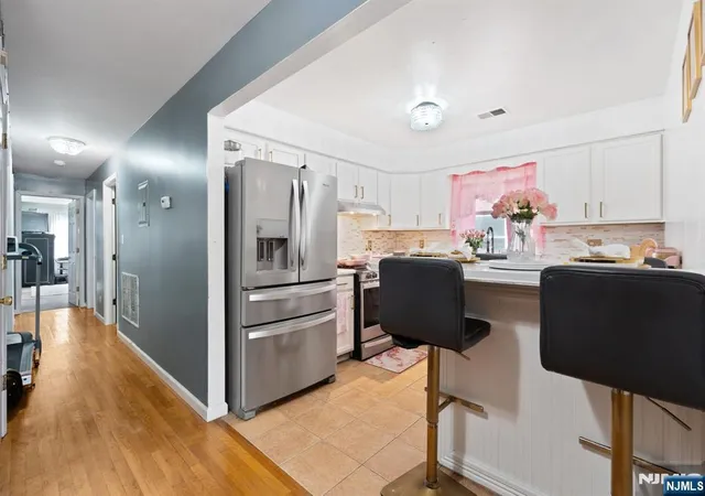 Photo 4 of Multi family home for sale at 725 19Th St, Newark, NJ 07103 | MLS# 26031162 | Listing updated on 2026-08-18