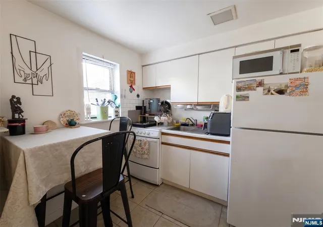 Photo 3 of Condo for sale at 201 12th #25, Palisades Park, NJ 07650 | MLS# 26031164 | Listing updated on 2026-08-18