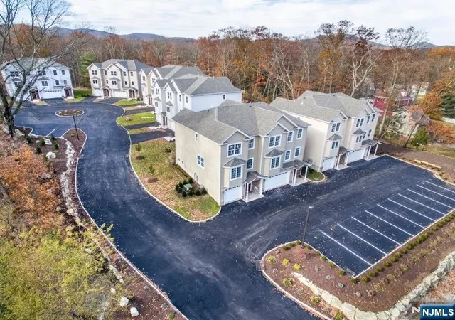 36th image of 5 Stanley, Wanaque, NJ 07465 | MLS# 26031183