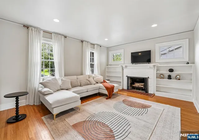 Photo 3 of Single family home for sale at 22 Elm St, Tenafly, NJ 07670 | MLS# 26031235 | Listing updated on 2026-09-18