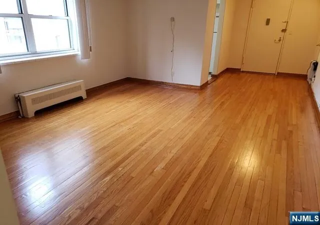 3rd image of 2205 N Central Rd, Fort Lee, NJ 07024