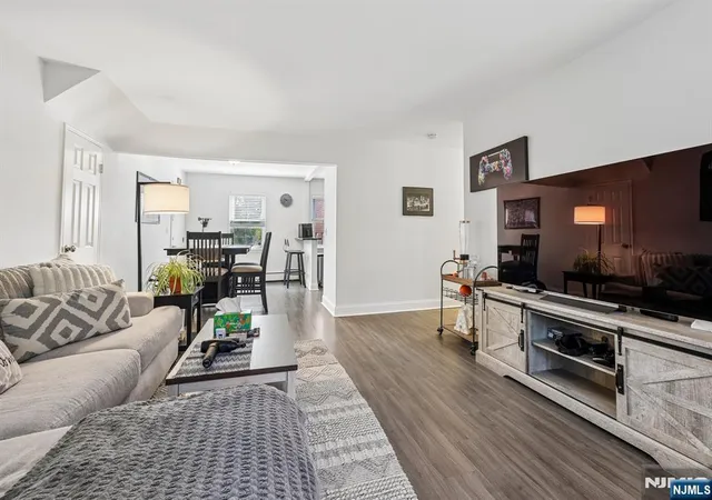 Photo 4 of Condo for sale at 1130 Valley Rd #1B, Wayne, NJ 07470 | MLS# 26031279 | Listing updated on 2026-09-06