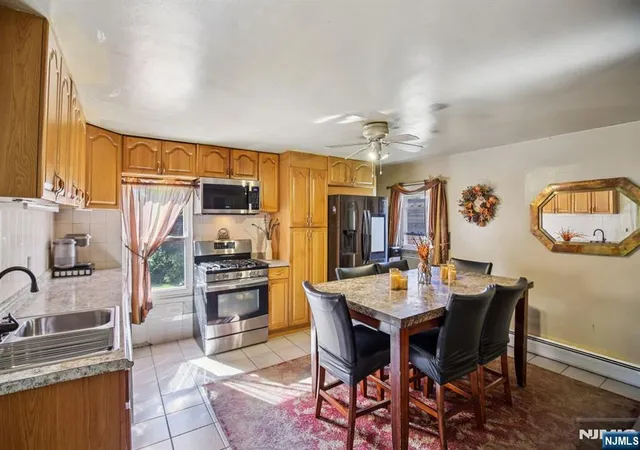 4th image of 369 Queens Ct, Ridgewood, NJ 07450 | MLS# 26031301