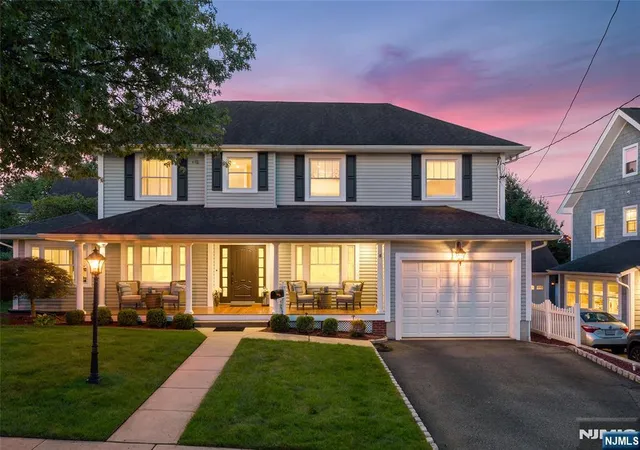 Photo 1 of Sale Pending at 252 Springfield Ave, Hasbrouck Heights, NJ 07604 | MLS# 26031324 | Listing updated on 2026-08-31