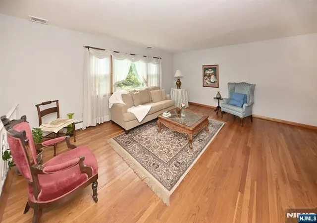 Photo 4 of Sale Pending at 459 Tulane Ct, Paramus, NJ 07652 | MLS# 26031326 | Listing updated on 2026-09-01