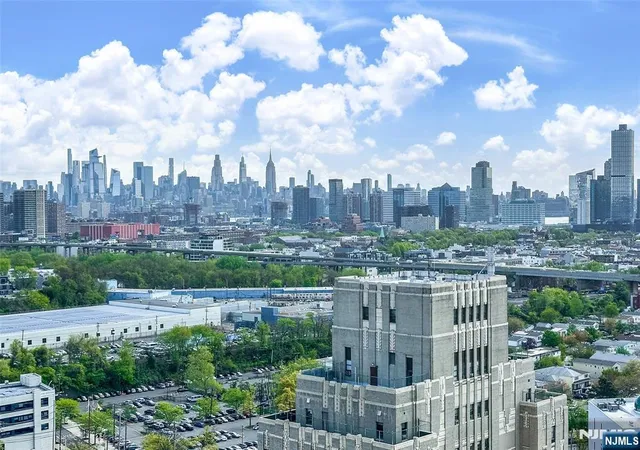 Photo 2 of Condo for sale at 4 Beacon Wy #1804, Jersey City, NJ 07304 | MLS# 26031335 | Listing updated on 2026-09-13