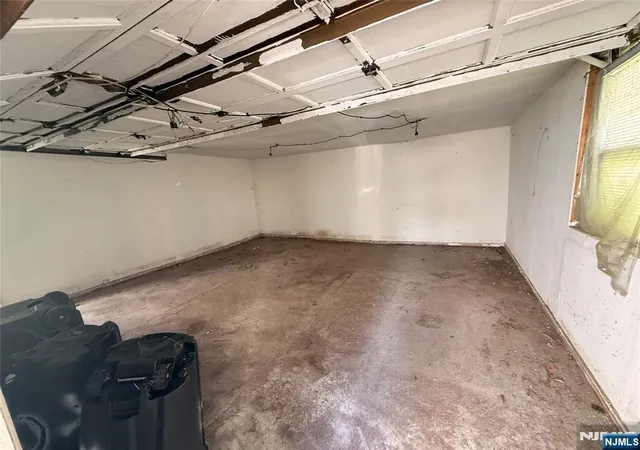4th image of 246 Halsted St, East Orange, NJ 07018 | MLS# 26031357