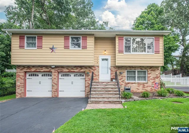 1st image of 115 New York Ave, Jefferson Township, NJ 07849 | MLS# 26031374