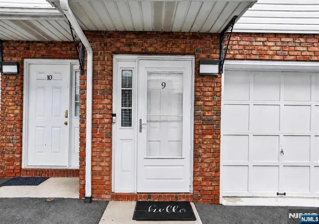 Photo 3 of Townhouse for sale at 134 Boulevard #9, Passaic, NJ 07055 | MLS# 26031384 | Listing updated on 2026-08-25