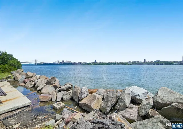 47th image of 1055 River Rd #312, Edgewater, NJ 07020 | MLS# 26031402