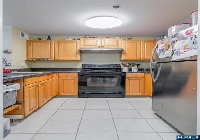 Photo 4 of Condo for sale at 318 54Th #4G, West New York, NJ 07093 | MLS# 26031404 | Listing updated on 2026-09-25