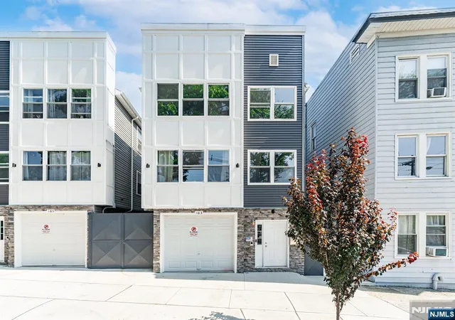 2nd image of 185 Sylvan Ave, Newark, NJ 07104 | MLS# 26031430