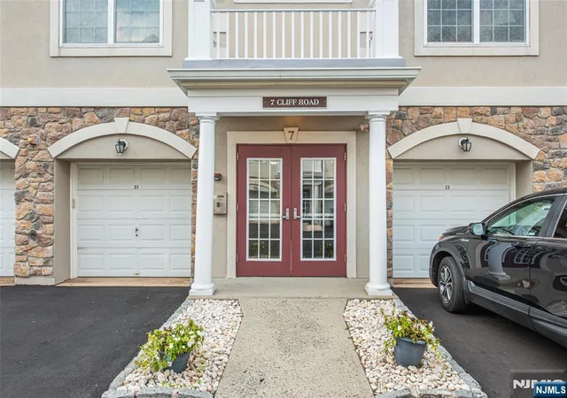 Photo 3 of Sale Pending at 7 Cliff Rd #D2, Woodland Park, NJ 07424 | MLS# 26031445 | Listing updated on 2026-08-28