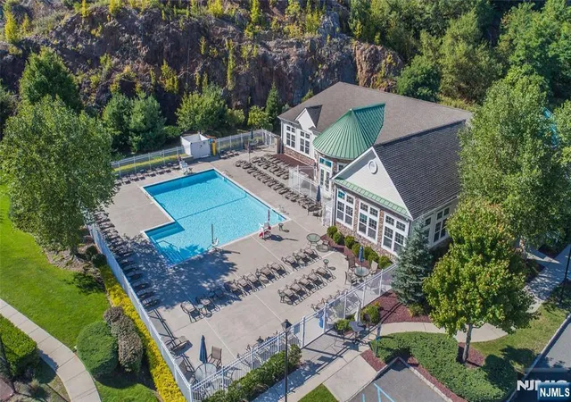 16th image of 2113 Ramapo Ct, Riverdale Borough, NJ 07457 | MLS# 26031496