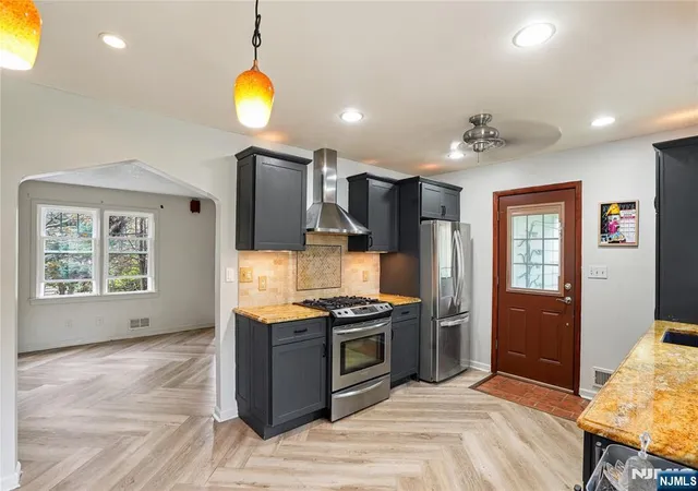 Photo 4 of Single family home for sale at 74 Starmond Ave, Clifton, NJ 07013 | MLS# 26031514 | Listing updated on 2026-09-05