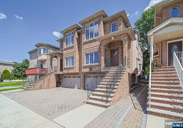 22nd image of 305 E Harriet Ave #B, Palisades Park, NJ 07650 | MLS# 26031564