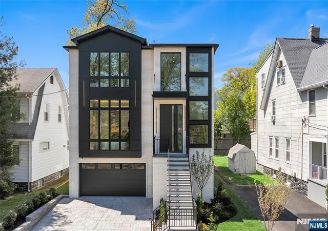 1st image of 1077 Abbott Blvd, Fort Lee, NJ 07024 | MLS# 26031571