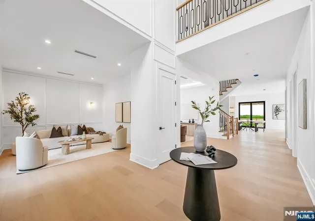 Photo 3 of Single family home for sale at 190 Denver Rd, Paramus, NJ 07652 | MLS# 26031599 | Listing updated on 2026-09-17