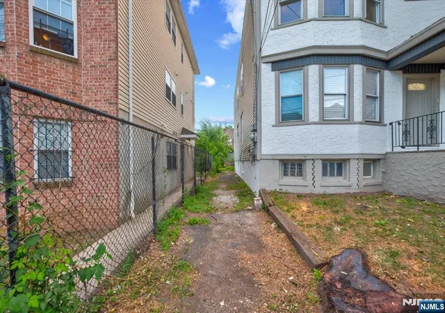 Photo 4 of Multi family home for sale at 20 Edwin Pl, Newark, NJ 07112 | MLS# 26031654 | Listing updated on 2026-08-21