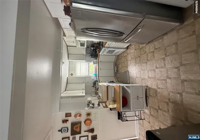 Photo 3 of Sale Pending at 33 Mohawk Trl, Jefferson Township, NJ 07849 | MLS# 26031688 | Listing updated on 2026-09-22