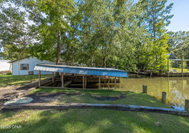 5th image of 151 Swamp Hvn Rd, Vernon, FL 32462 | MLS# 792626