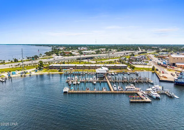 2nd image of 5505 Sun Harbor Rd, Panama City, FL 32401