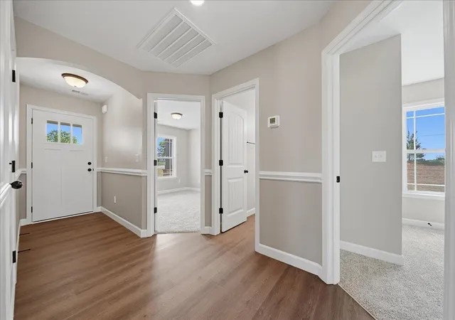 Photo 5 of Single family home for sale at 101 Crooked Tree Dr, Gaffney, SC 29341 | MLS# SPN332307 | Listing updated on 2026-08-12