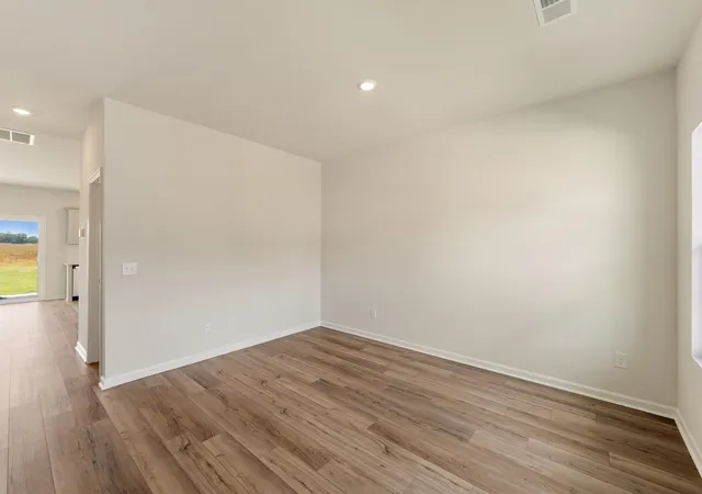 Photo 2 of Single family home for sale at 2324 Ml Loop, Spartanburg, SC 29301 | MLS# SPN332801 | Listing updated on 2026-08-11
