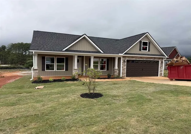 Photo 1 of Single family home for sale at 520 Davis Ln, Inman, SC 29349 | MLS# SPN333719 | Listing updated on 2026-08-14
