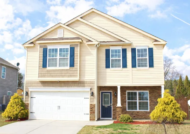 Photo 1 of Single family home for sale at 581 Friar Park Ln, Lyman, SC 29365 | MLS# SPN334141 | Listing updated on 2026-08-03