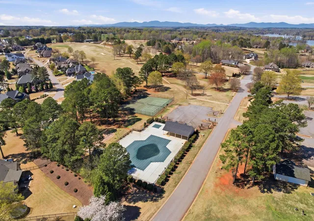 Photo 4 of Sale Pending at 515 Willbrook Ct, Inman, SC 29349 | MLS# SPN334857 | Listing updated on 2026-08-20