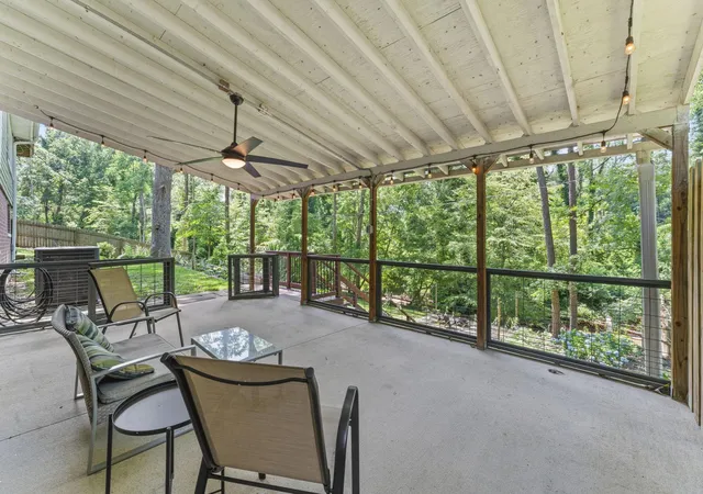 Photo 3 of Multi family home for sale at 119 W Victoria Rd, Spartanburg, SC 29301 | MLS# SPN335614 | Listing updated on 2026-08-26