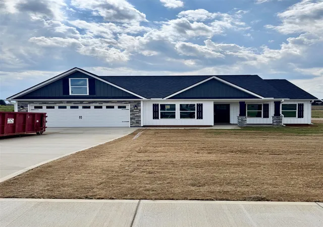 Photo 1 of Single family home for sale at 121 Crooked Tree Dr, Gaffney, SC 29341 | MLS# SPN336028 | Listing updated on 2026-07-16