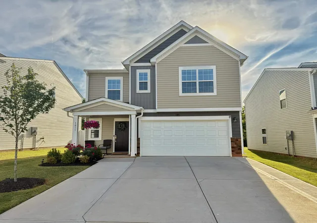 Photo 1 of Sale Pending at 1011 Minocqua Rd, Spartanburg, SC 29303 | MLS# SPN336819 | Listing updated on 2026-08-14