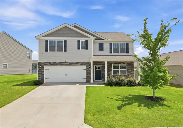 Photo 1 of Single family home for sale at 5192 Pratt Dr, Boiling Springs, SC 29316 | MLS# SPN337004 | Listing updated on 2026-08-15