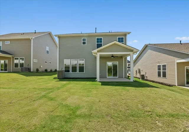 Photo 2 of Sale Pending at 2040 Halton Oaks Dr, Spartanburg, SC 29303 | MLS# SPN337211 | Listing updated on 2026-08-14