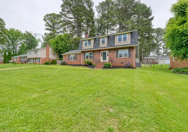 Photo 42 of Single family home for sale at 210 Oakmont Dr, Boiling Springs, SC 29316 | MLS# SPN337339 | Listing updated on 2026-08-22