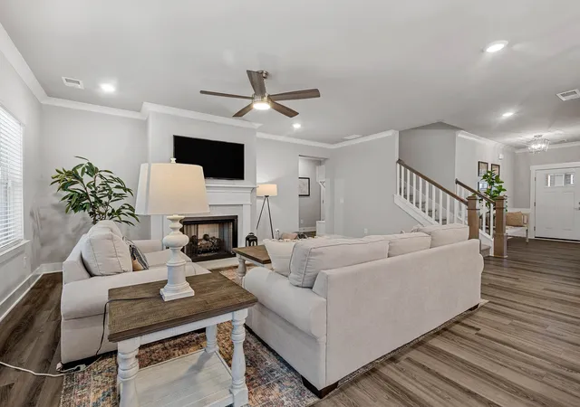 Photo 3 of Sale Pending at 1113 Denington Dr, Spartanburg, SC 29307 | MLS# SPN337941 | Listing updated on 2026-08-19