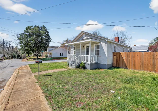 Photo 2 of Multi family home for sale at 218   220 Spartanburg St, Greenville, SC 29607 | MLS# SPN338060 | Listing updated on 2026-09-07