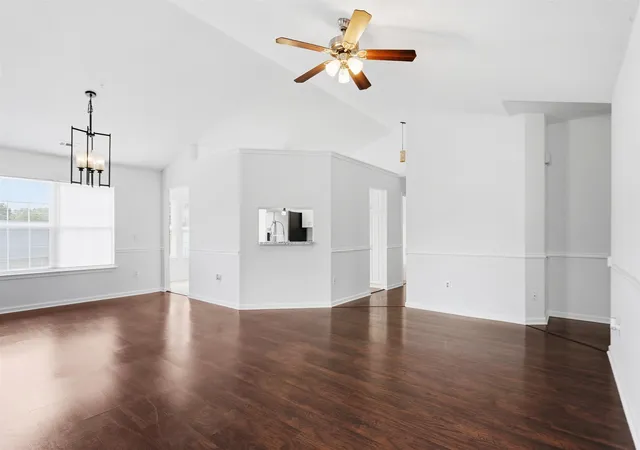 Photo 3 of Single family home for sale at 234 W Pheasant Hl Dr, Duncan, SC 29334 | MLS# SPN338909 | Listing updated on 2026-08-17