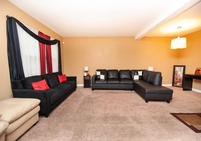 Photo 2 of Sale Pending at 1470 Dover Rd, Spartanburg, SC 29301 | MLS# SPN339458 | Listing updated on 2026-09-26