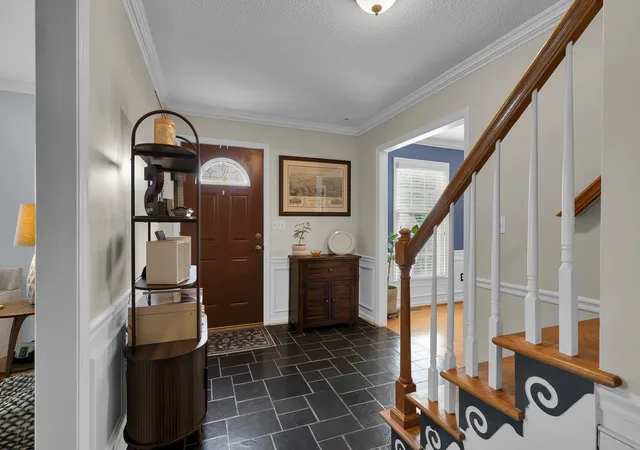 Photo 2 of Single family home for sale at 210 Heathwood Dr, Spartanburg, SC 29307 | MLS# SPN339479 | Listing updated on 2026-08-14
