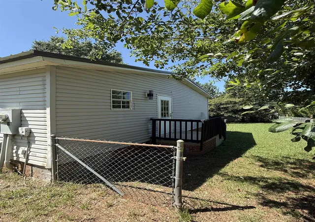 Photo 34 of Sale Pending at 2011 Ballenger Rd, Wellford, SC 29385 | MLS# SPN339518 | Listing updated on 2026-09-03
