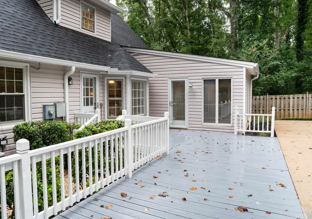 Photo 3 of Single family home for sale at 904 Sussex Ct, Spartanburg, SC 29301 | MLS# SPN339528 | Listing updated on 2026-08-27