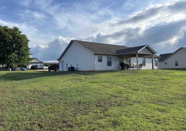 3rd image of 111 Manor House Ln, Chesnee, SC 29323 | MLS# SPN339537