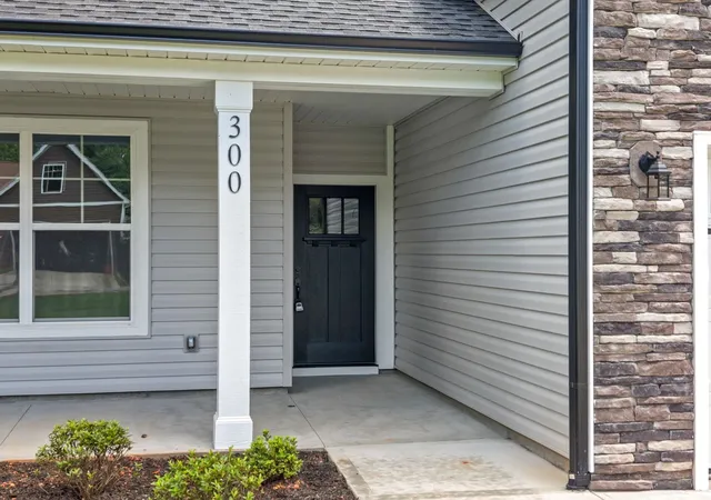 Photo 4 of Sale Pending at 300 Canebrake Dr, Anderson, SC 29621 | MLS# SPN339546 | Listing updated on 2026-10-07