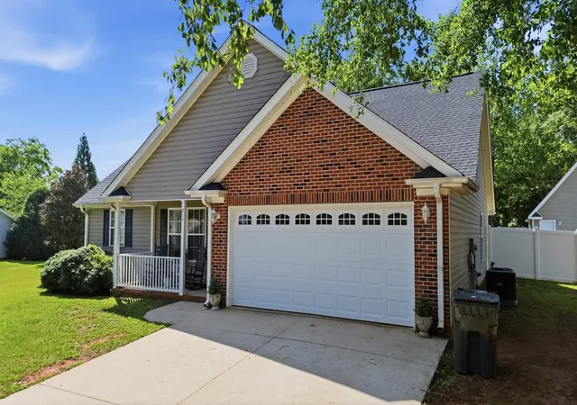 Photo 3 of Sale Pending at 217 Henderson Pl, Lyman, SC 29365 | MLS# SPN339553 | Listing updated on 2026-07-25